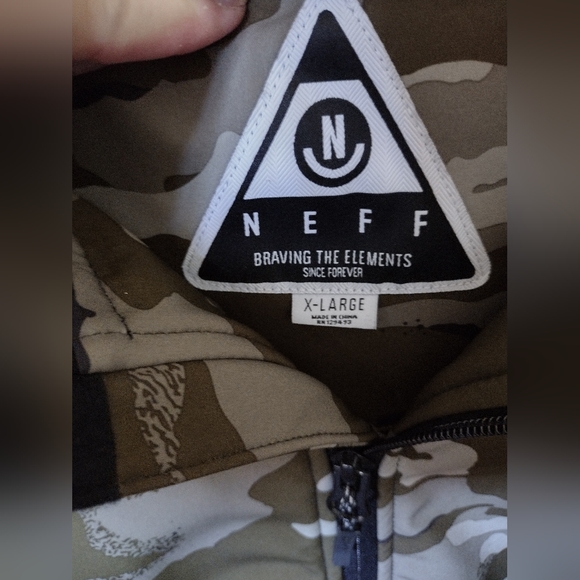 Men's XL Neff Camo Jacket - Picture 3 of 3